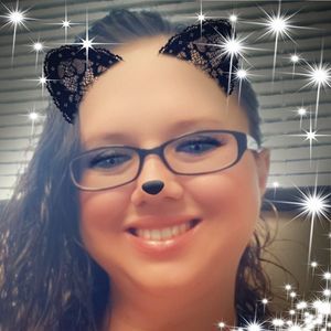 Meet your Posher, Becky